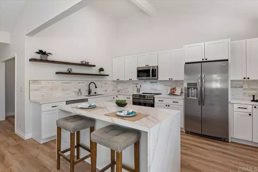 1208 Via Viento Suave, San Marcos, CA 92078