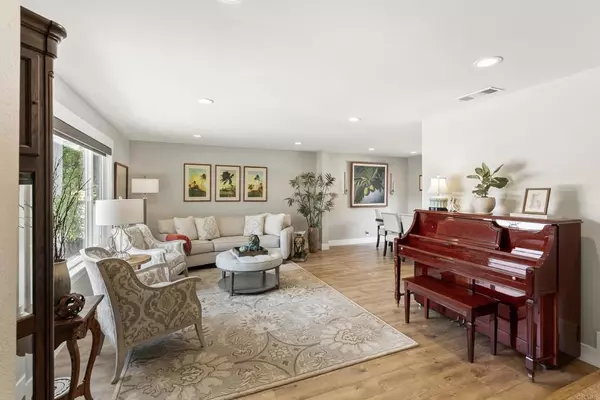 El Cajon, CA 92020,1951 BELMORE CT