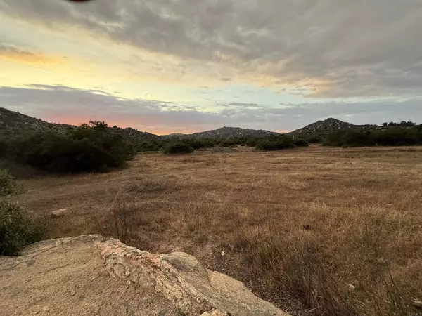 Fallbrook, CA 92028,0 Mt. Olympus Valley RD