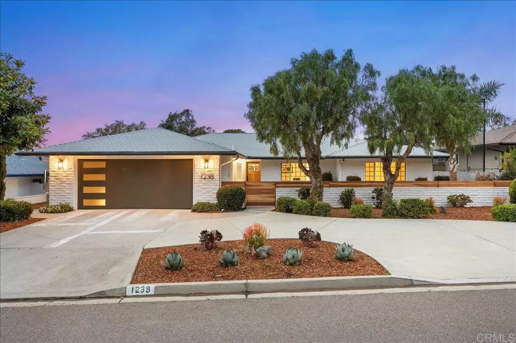 San Marcos, CA 92078,1238 San Julian Dr