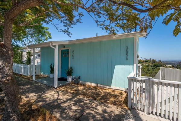 San Diego, CA 92116,3554  56 Sydney PL