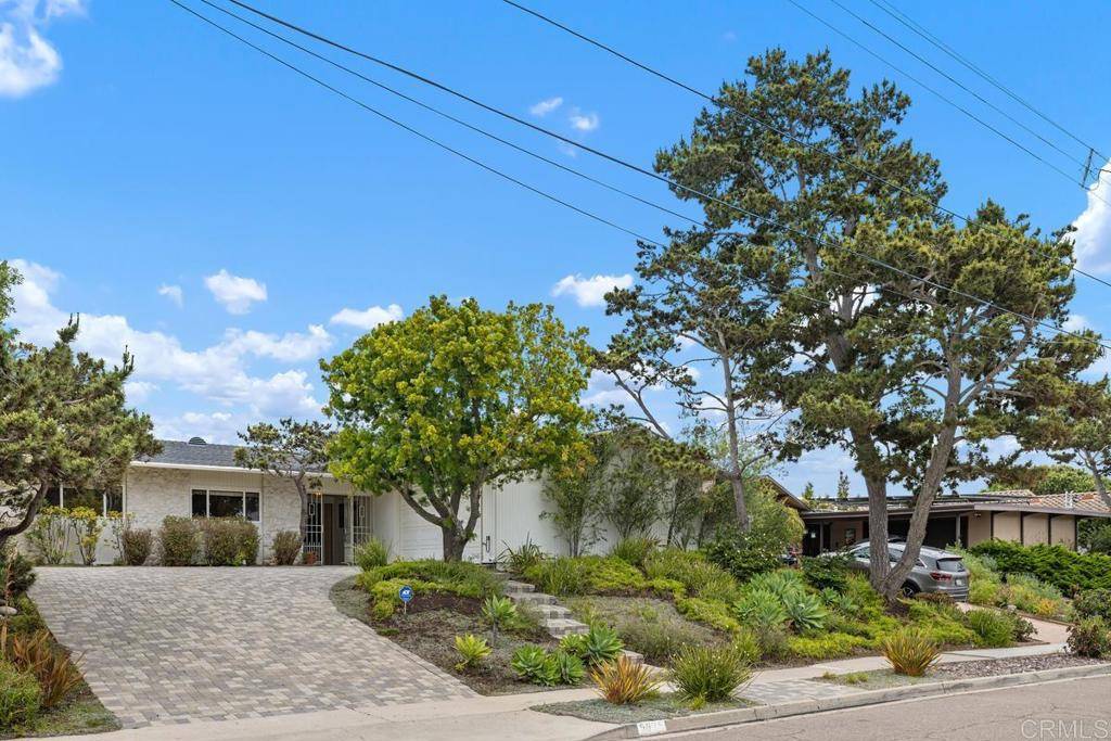 5825 Cactus Way,  La Jolla,  CA 92037