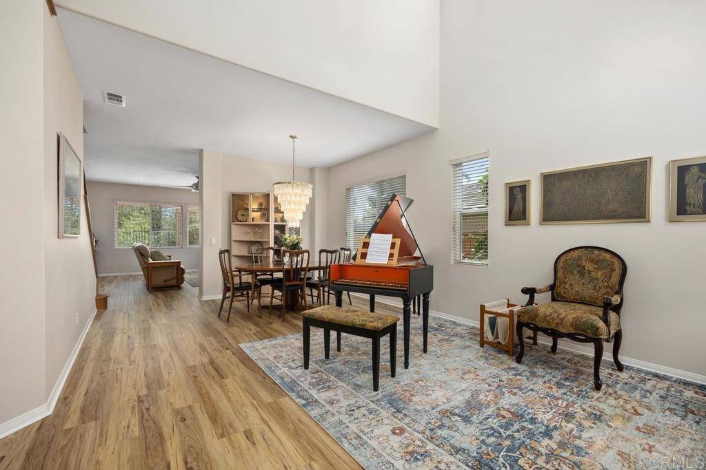 Temecula, CA 92591,31135 Gleneagles DR