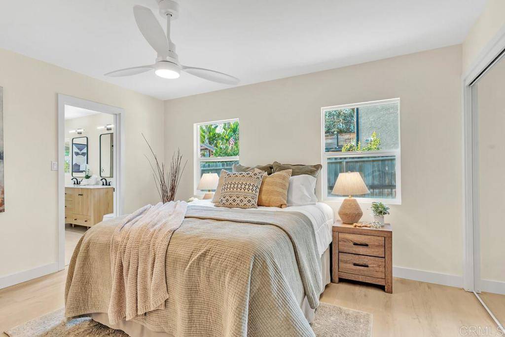 Vista, CA 92084,1165 Oak DR