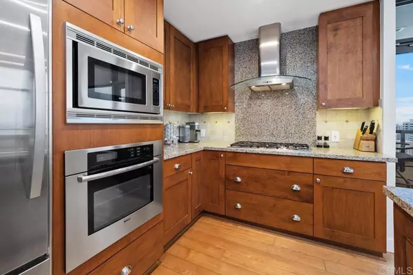 San Diego, CA 92101,700 W E ST #3505