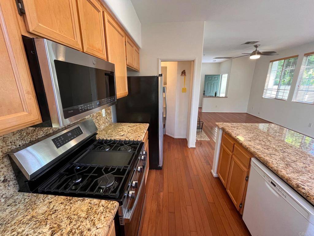 Encinitas, CA 92024,558 Sweet Pea Pl