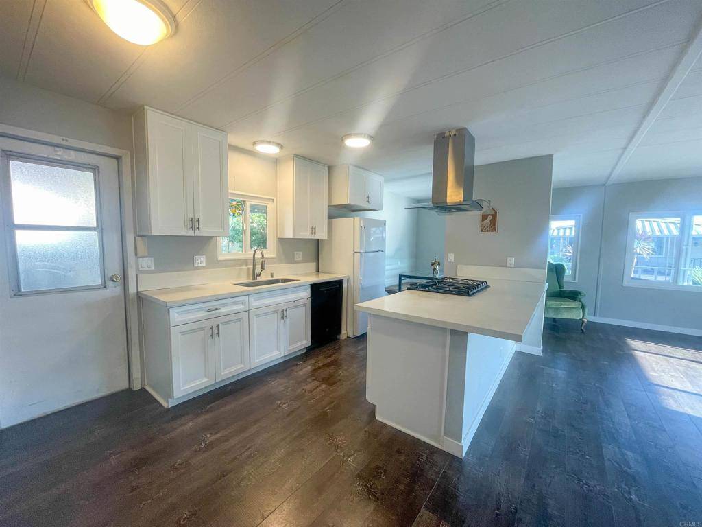 200 N El Camino Real, Oceanside, CA 92058