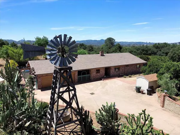 Valley Center, CA 92082,29481 Miller RD