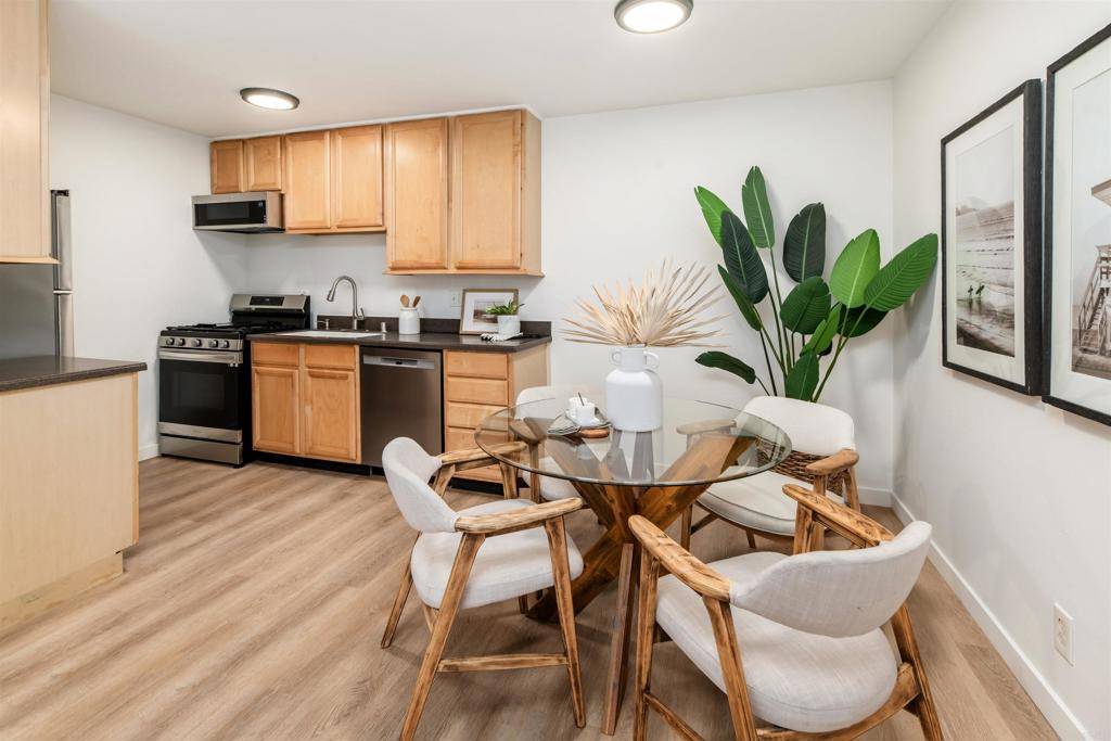 13754 Mango DR #111, Del Mar, CA 92014