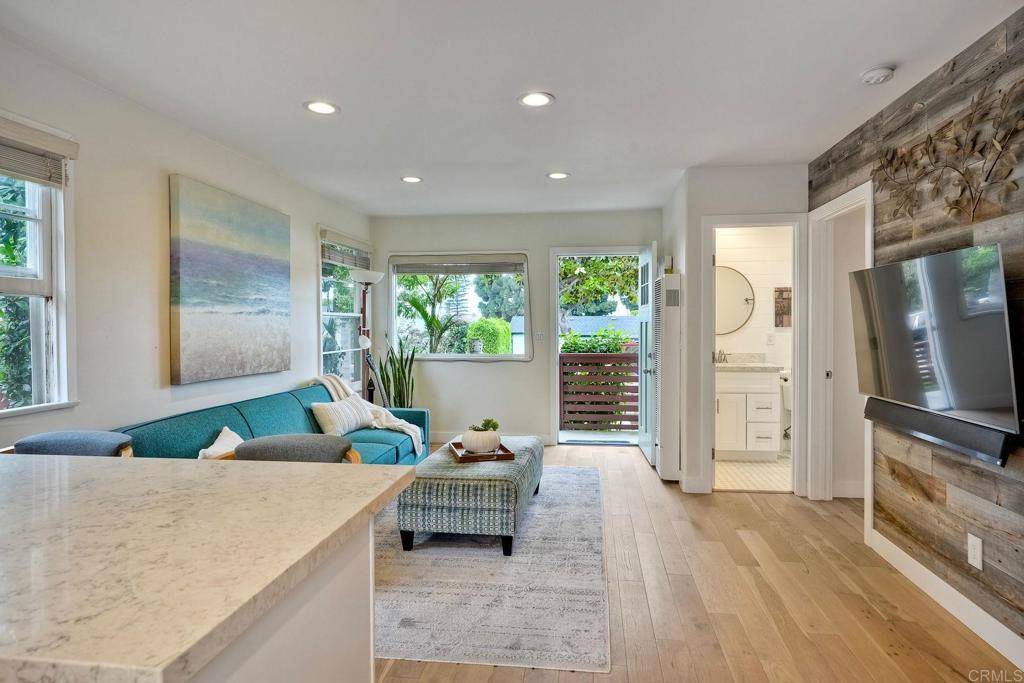 Oceanside, CA 92054,416 N Clementine ST