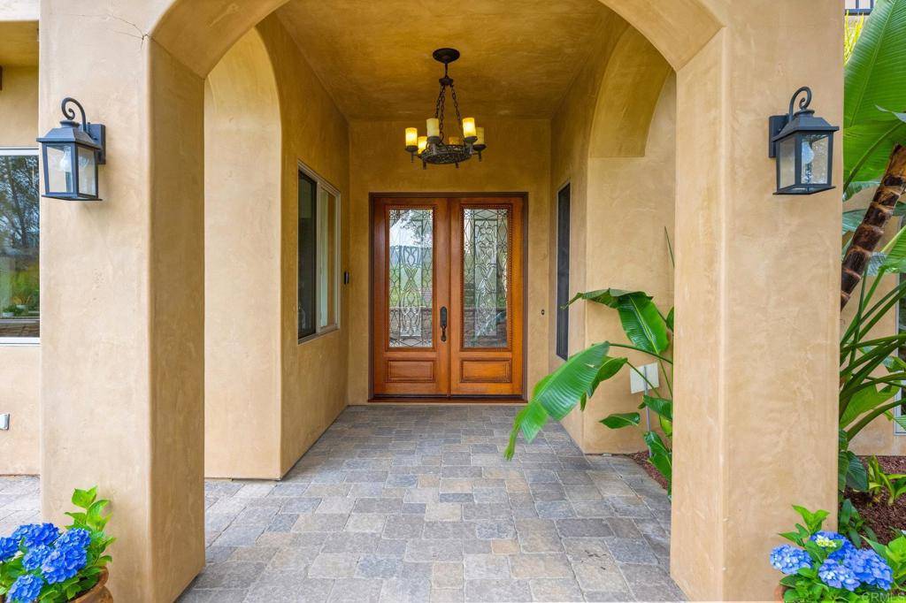 Encinitas, CA 92024,4149 Manchester AVE