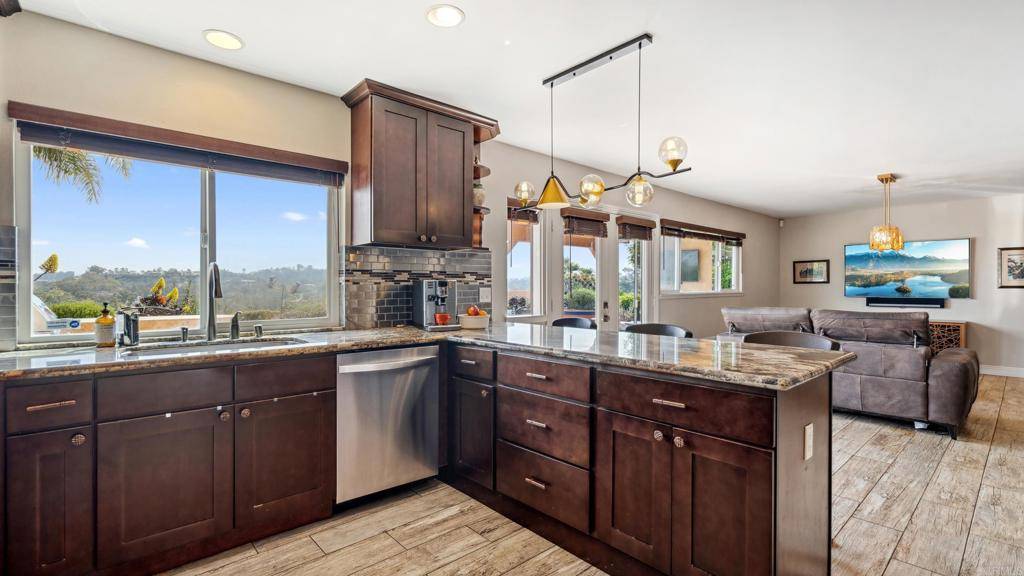 Solana Beach, CA 92075,736 San Mario Drive
