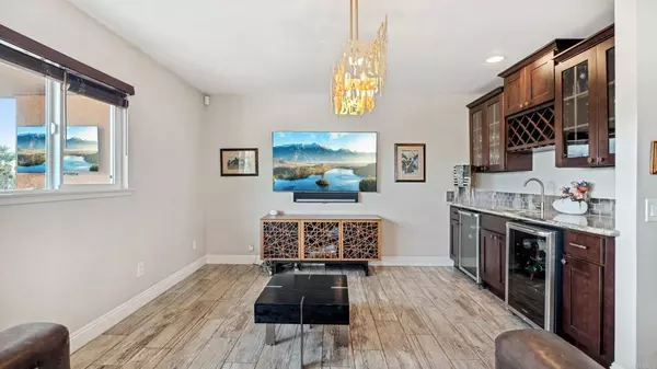 Solana Beach, CA 92075,736 San Mario Drive