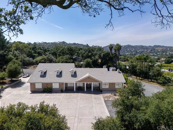10166 Rancho Roble Rd., Escondido, CA 92026