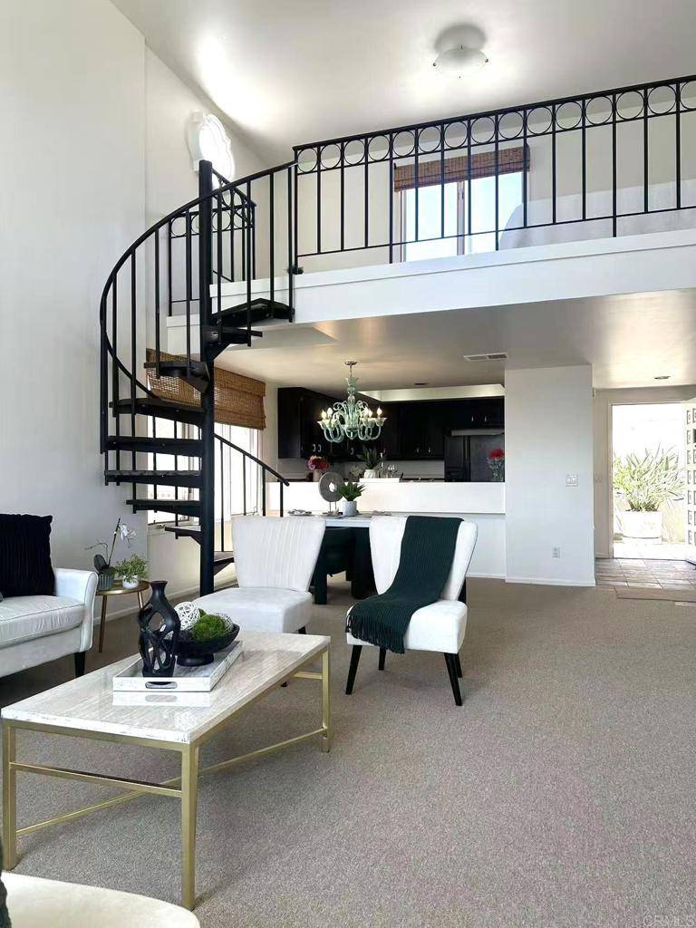 San Diego, CA 92122,3998 Nobel DR #302
