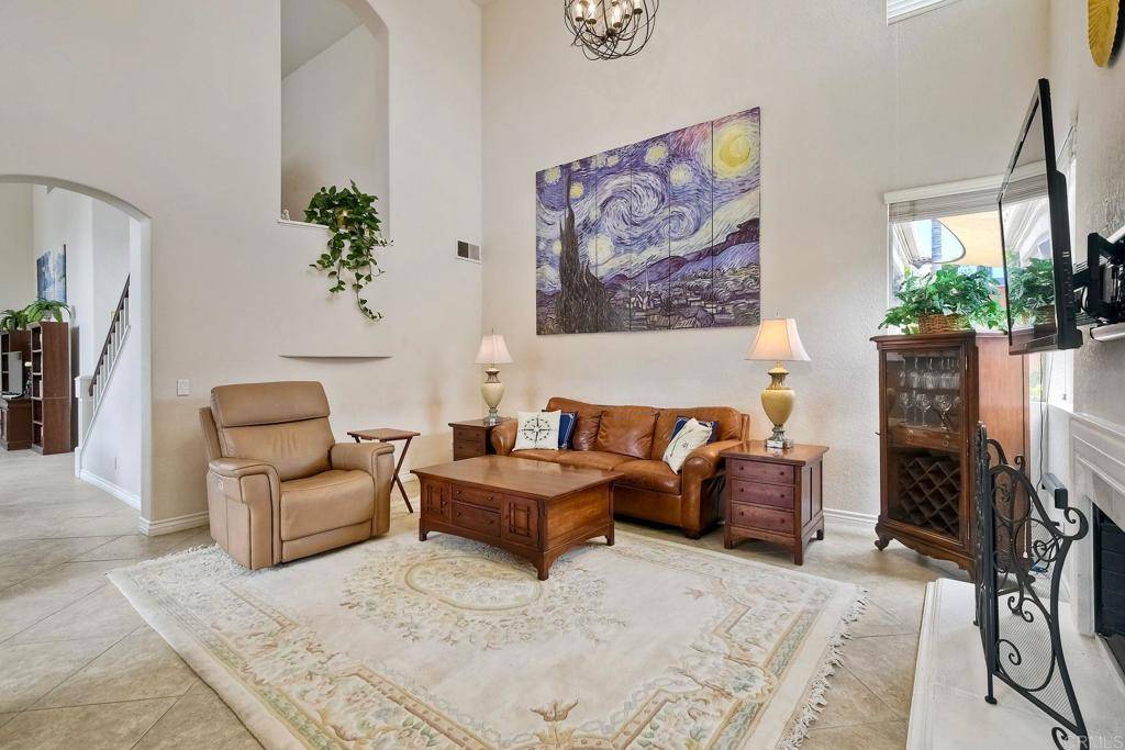 Vista, CA 92081,1574 Pearl Heights RD