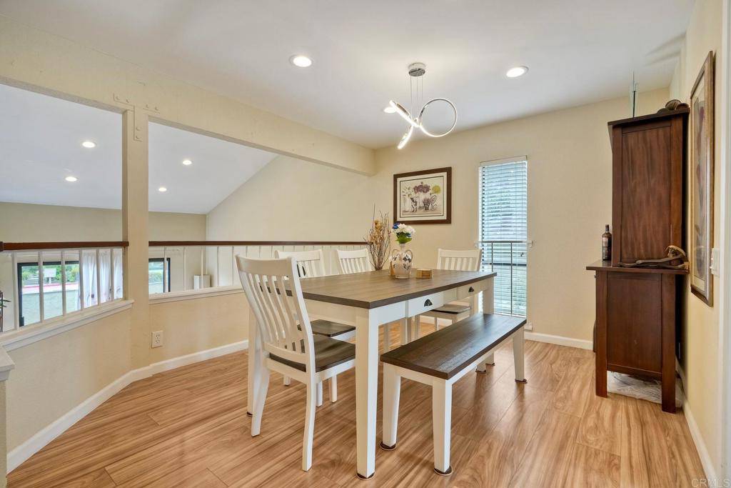 La Jolla, CA 92037,3304 Caminito Eastbluff #143