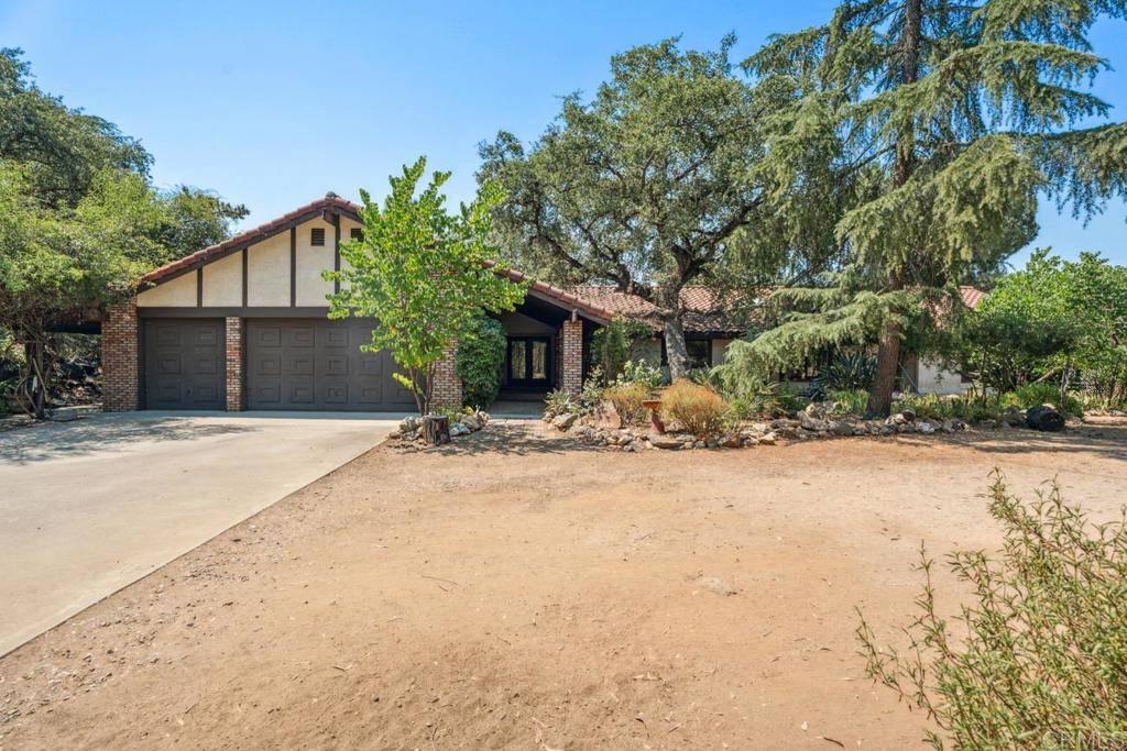 Ramona, CA 92065,24903 Oakana RD