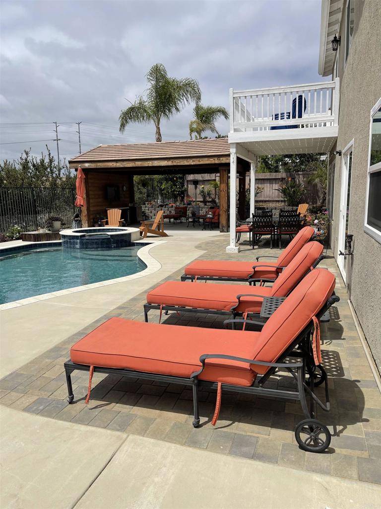 Oceanside, CA 92058,346 Rimhurst CT