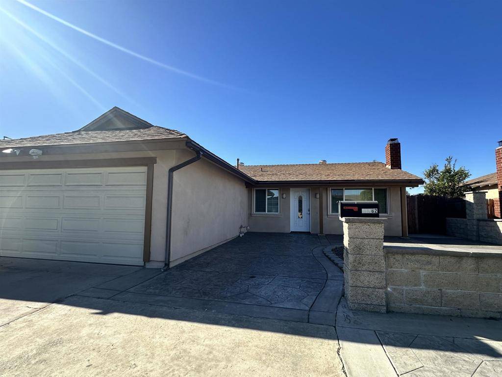 10762 Fenwick Road, San Diego, CA 92126