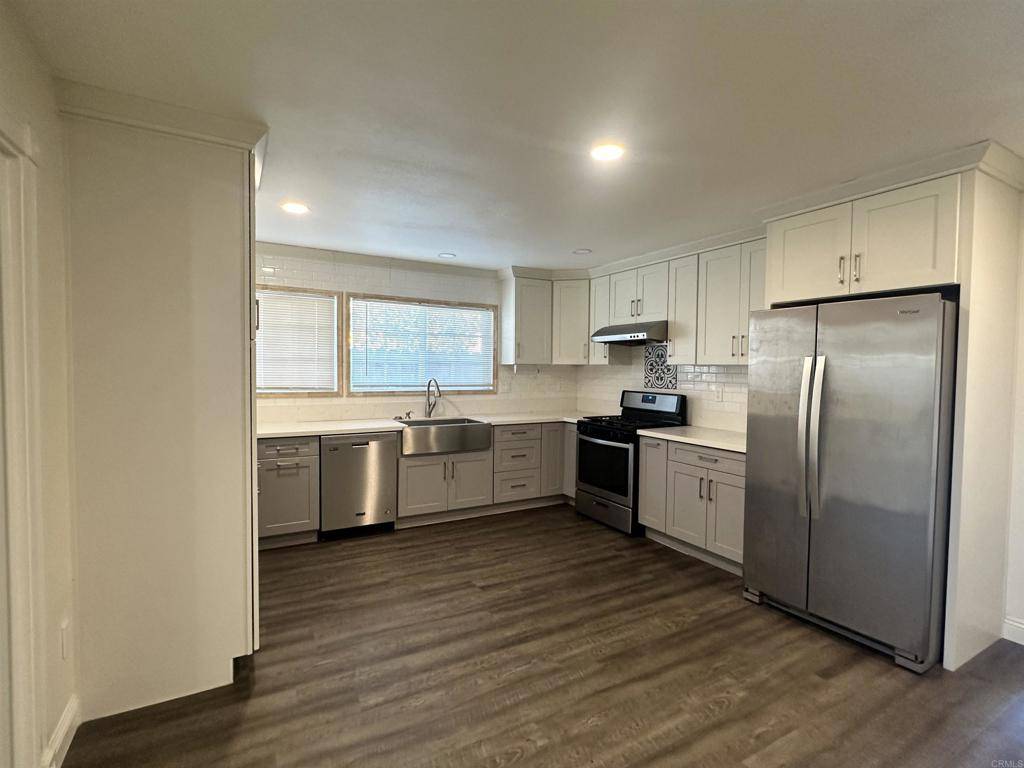 San Diego, CA 92126,10762 Fenwick Road