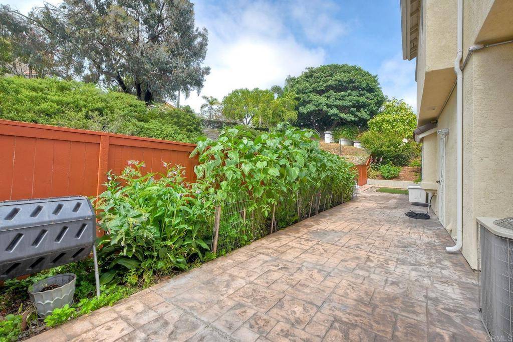 Oceanside, CA 92056,339 Diamante Way