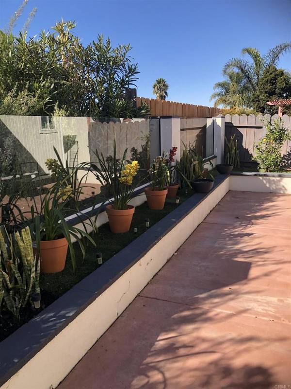 Oceanside, CA 92056,3732 Mira Pacific DR