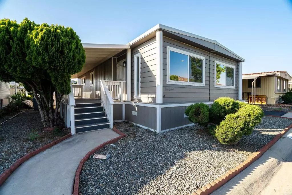 Riverside, CA 92503,3700 Buchanan #Spc 131
