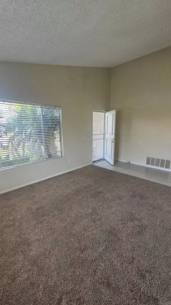 Oceanside, CA 92056,4028 Johnson DR