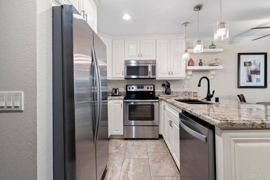 Oceanside, CA 92054,999 N Pacific ST #A208