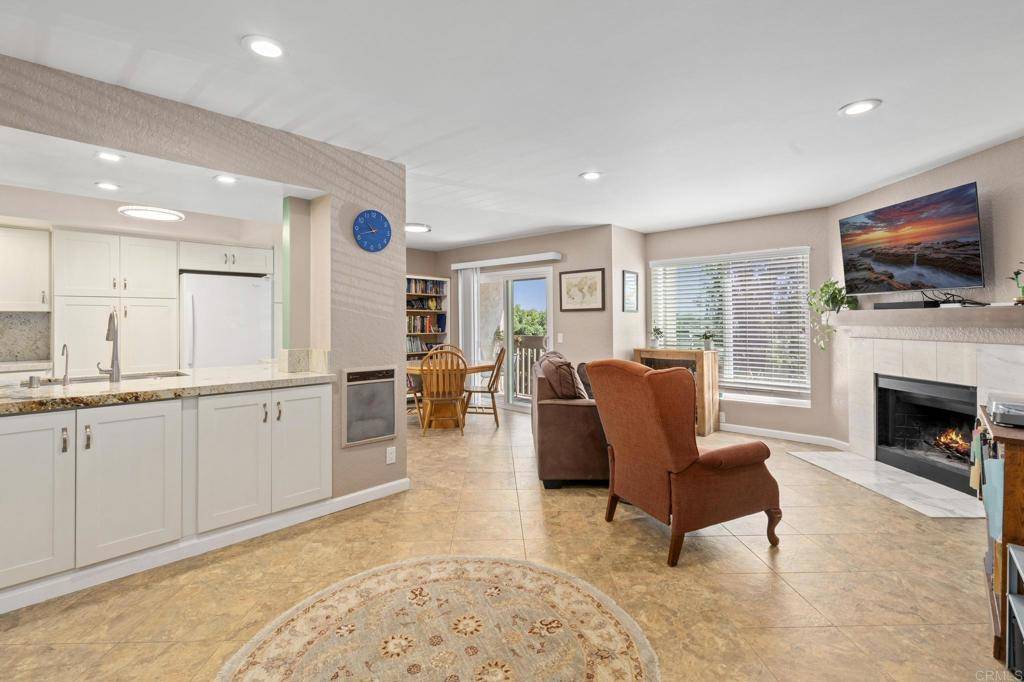 Vista, CA 92083,760 Silver DR