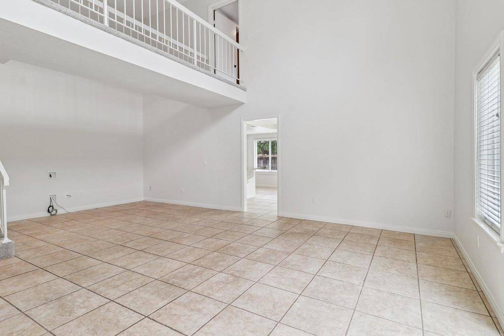 San Diego, CA 92126,10559 Lansford LN