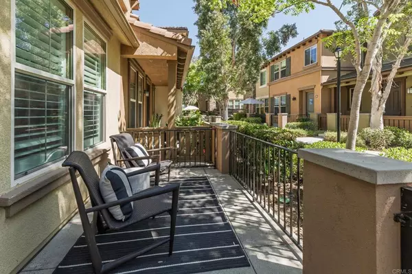San Diego, CA 92130,10667 Golden Willow #152