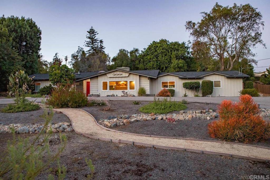 11356 Fuerte DR, El Cajon, CA 92020