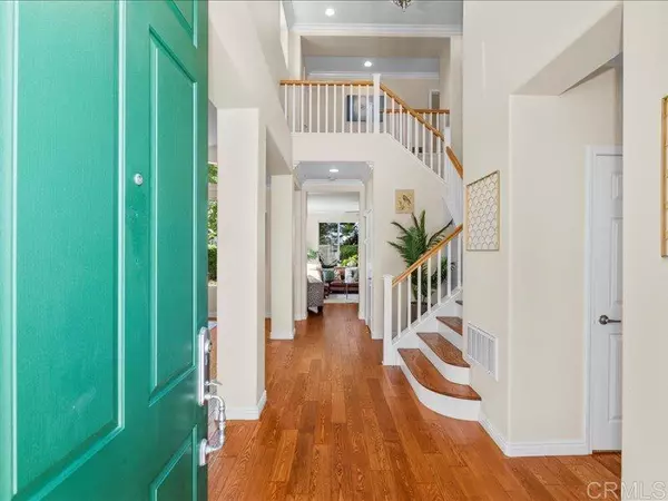 Carlsbad, CA 92009,2381 Avenida Helecho