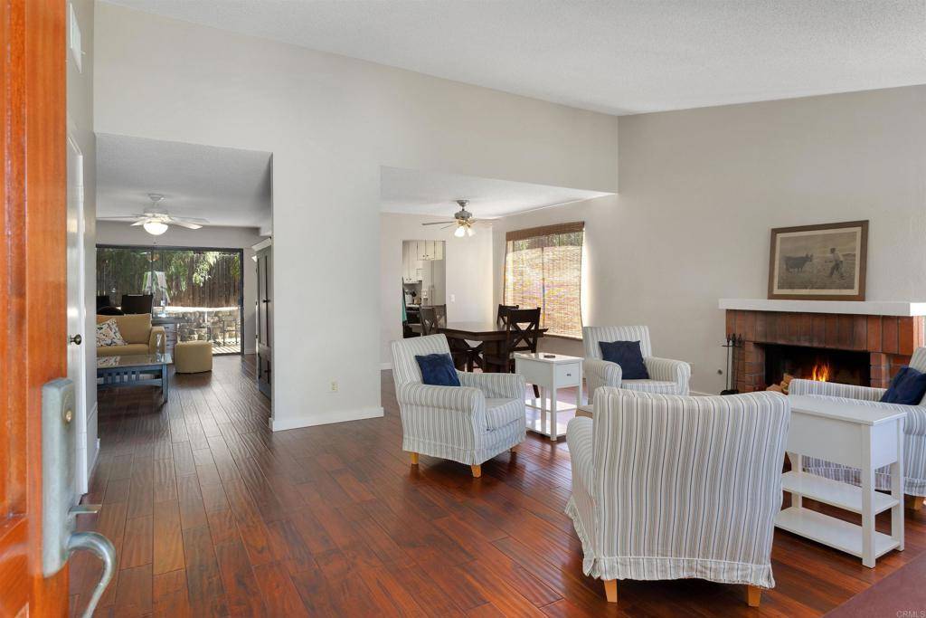 Escondido, CA 92027,468 Las Brisas Dr