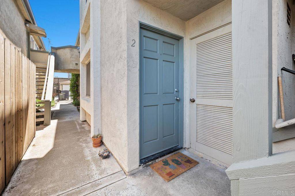 San Diego, CA 92116,4525 Mississippi ST #2