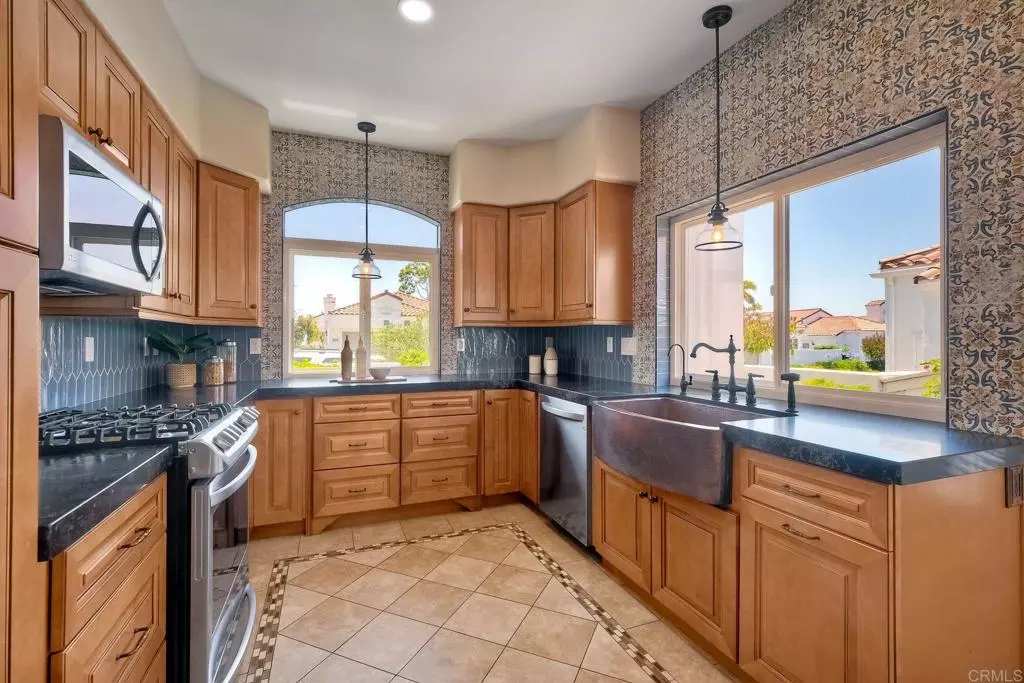 Oceanside, CA 92056,4956 Lamia WAY