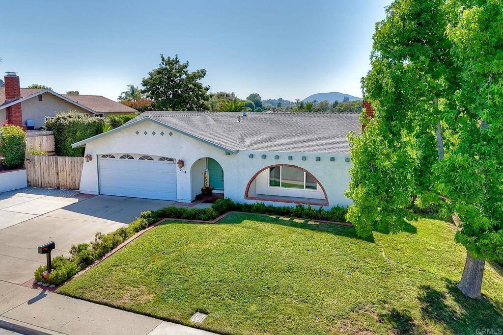 614 Pepper Tree CT, San Marcos, CA 92069