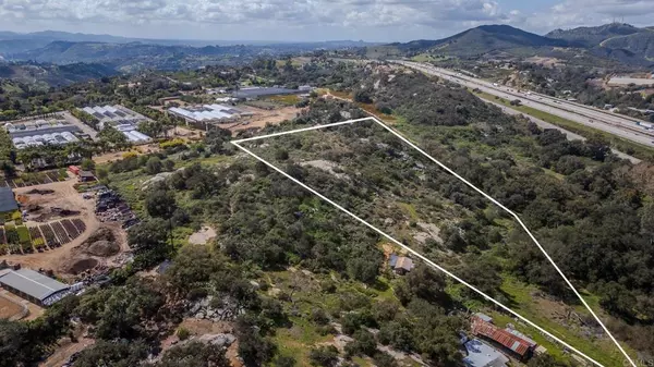 Fallbrook, CA 92028,4800 blk 5th Street