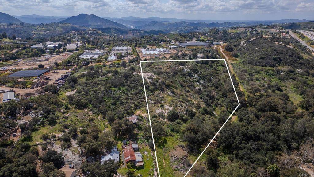 Fallbrook, CA 92028,4800 blk 5th Street