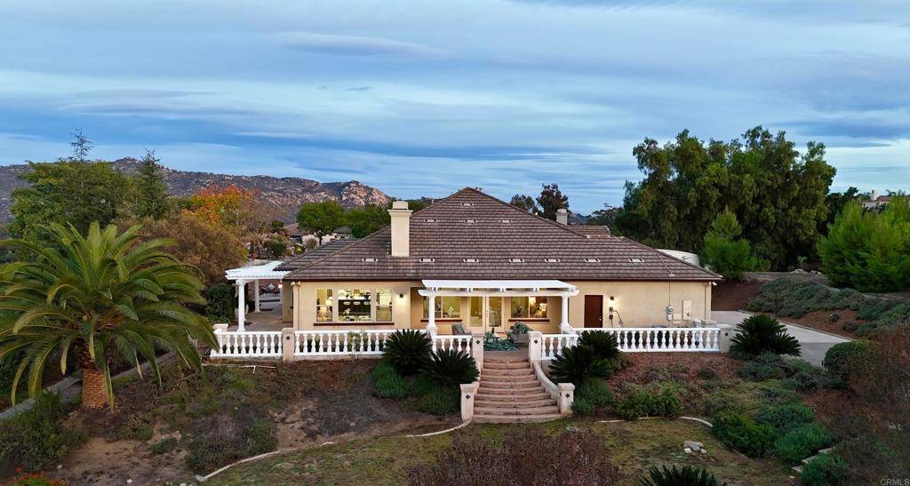3017 Rue Montreux, Escondido, CA 92026