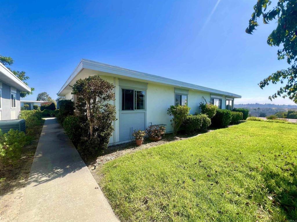 3747 Vista Campana S #21, Oceanside, CA 92057
