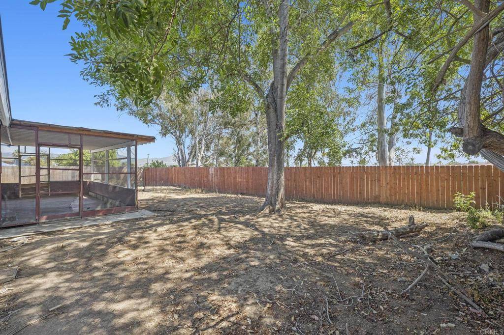 San Marcos, CA 92069,1537 Palomarcos AVE