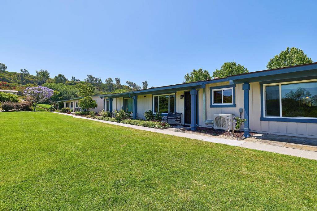 Oceanside, CA 92057,942 Royal Tern Way