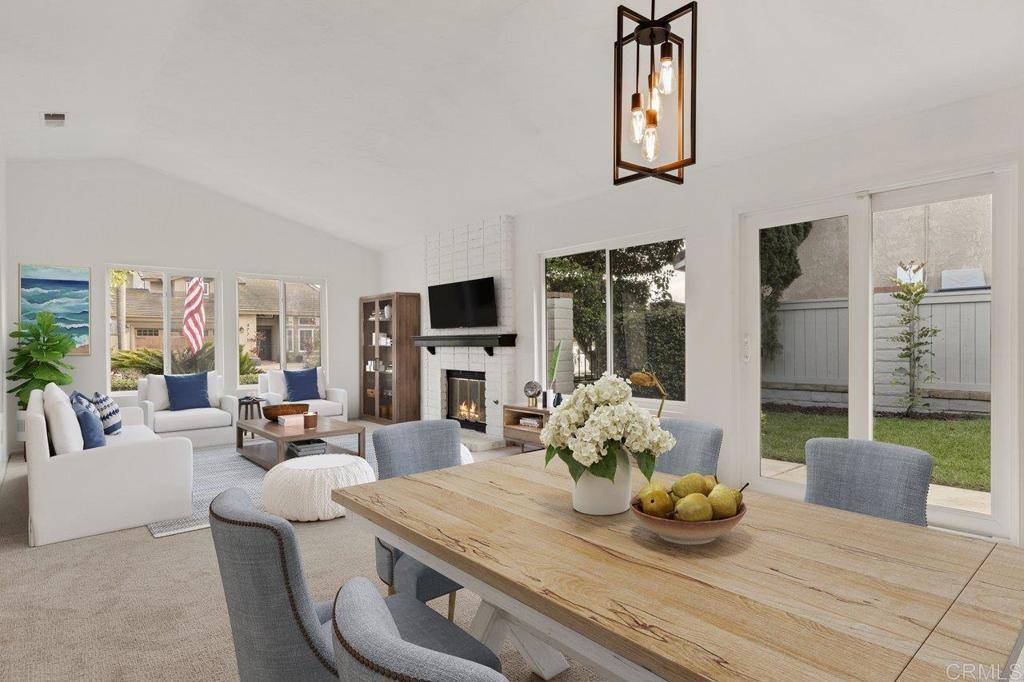Carlsbad, CA 92010,4772 Gateshead RD