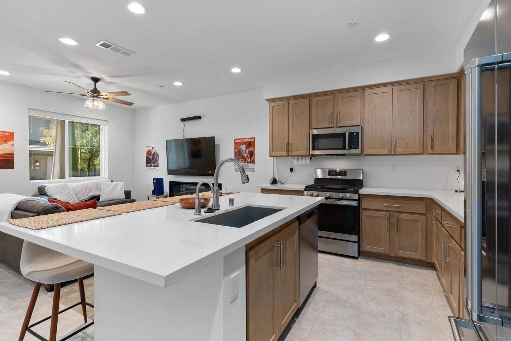 Temecula, CA 92591,39381 Corvina LN