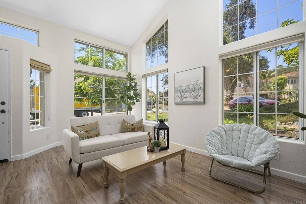 Carlsbad, CA 92009,3430 Corte Viejo