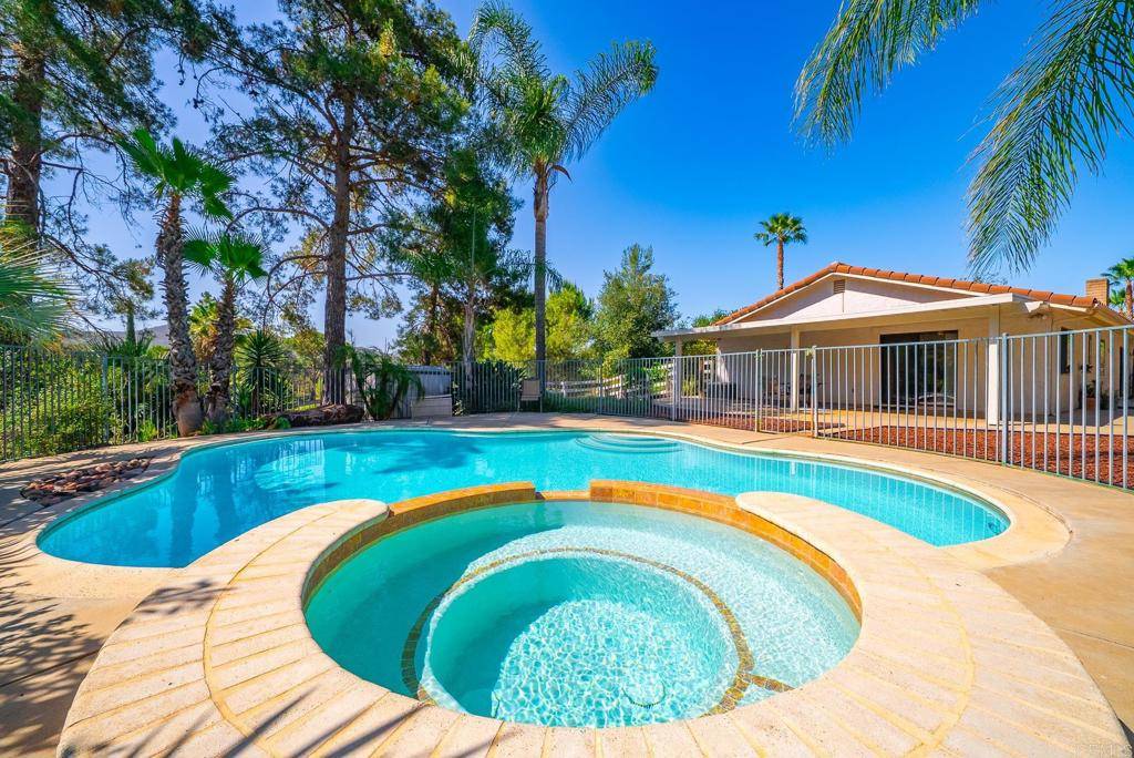 25766 Caryn Court, Ramona, CA 92065
