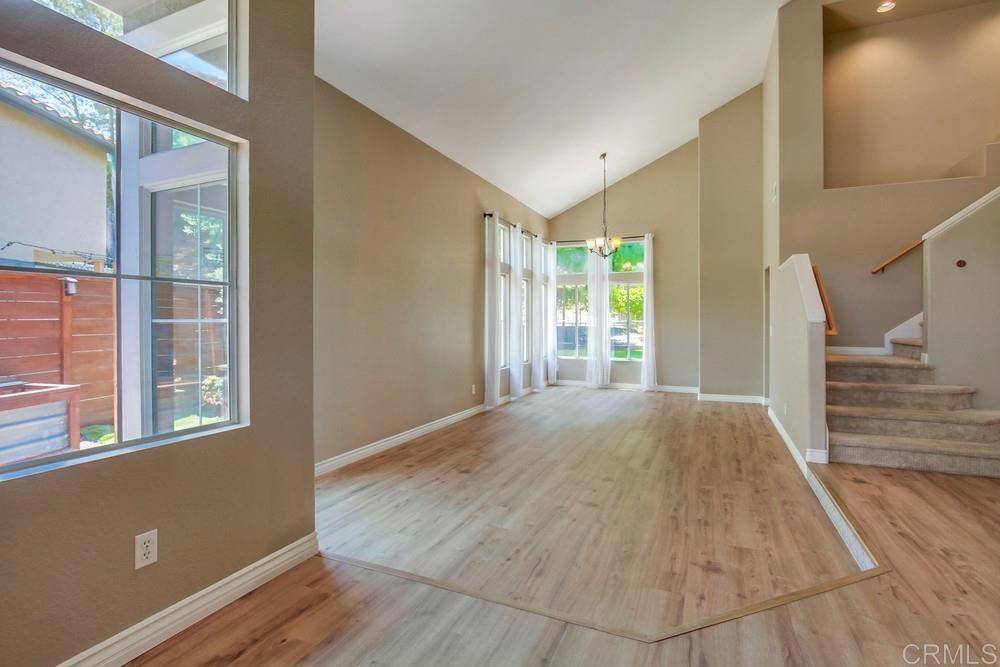 Oceanside, CA 92057,712 Palette CT